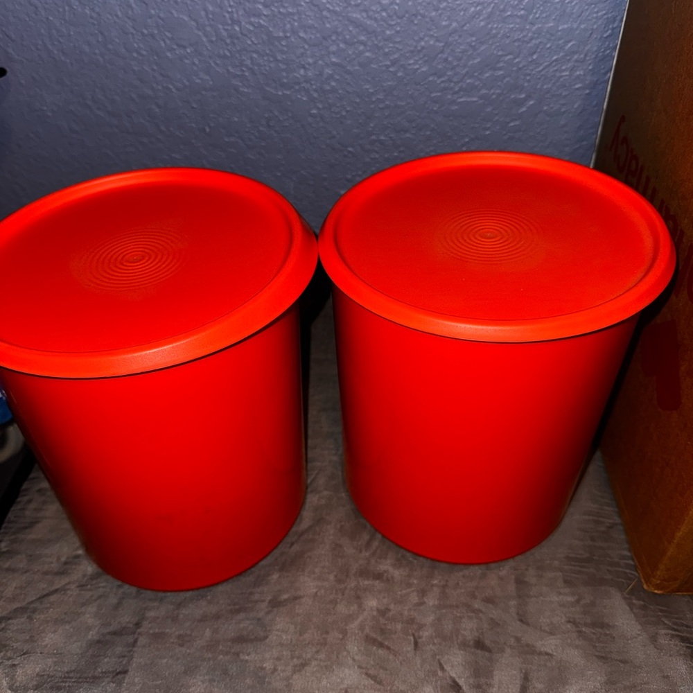 Tupperware Storage Canisters 6pc